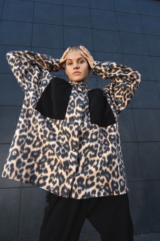 Leopard Dance shirt, Fitness Dancing clothes, Yoga wear, Loose dance shirt