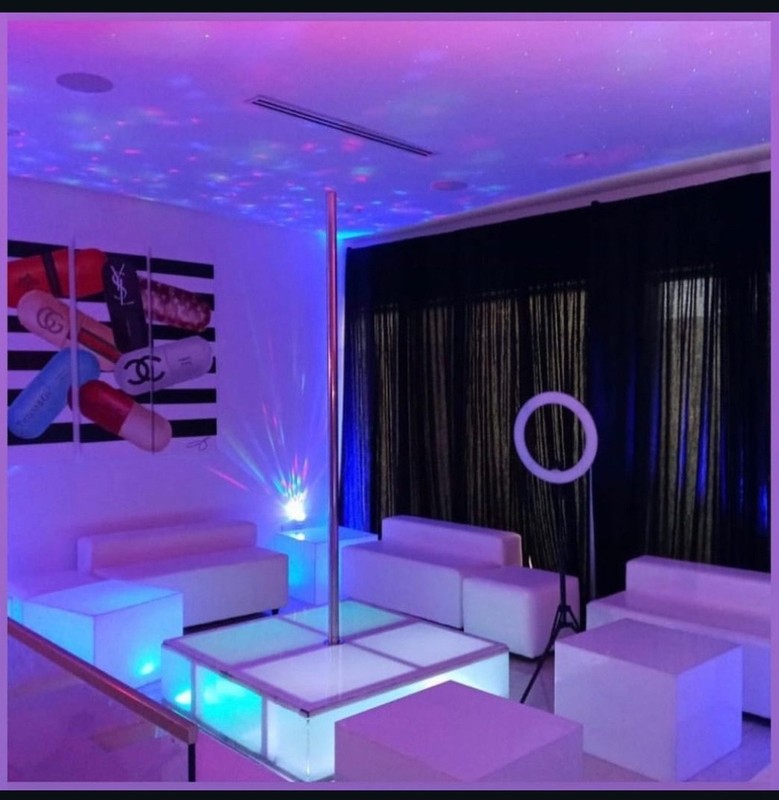 Portable LED Dance Pole Stage