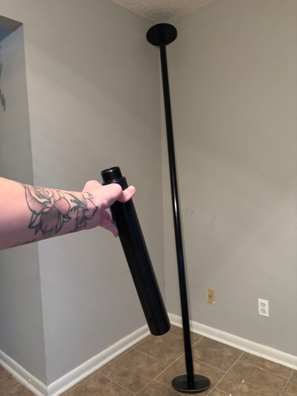Black Dancer Exercise Pole 8-10 FT W/ Extender & Original Tools Easy Assembly.